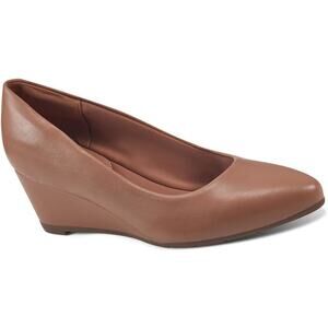 NWT Easy Spirit Women's Jinger Pump, Natural 120, 9.5 Wide